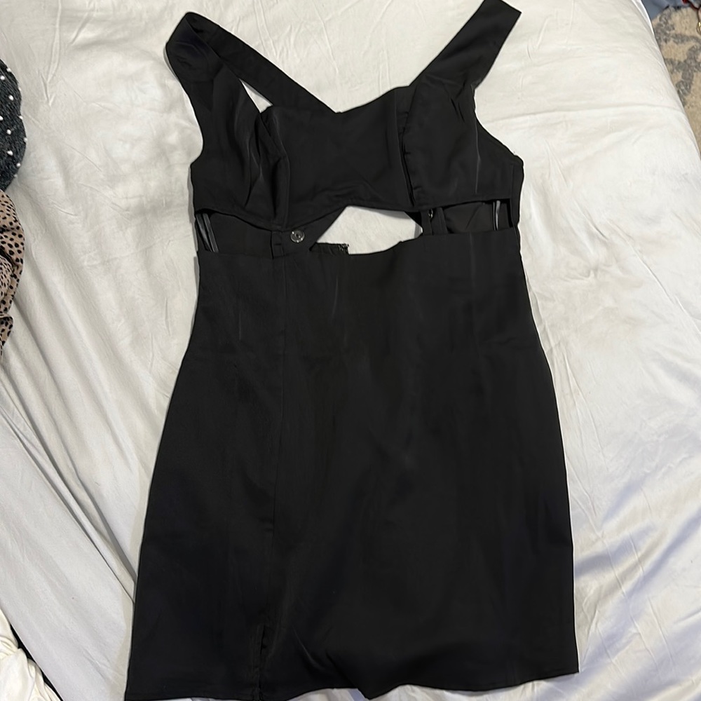 Le Lis black dress, size medium, with zipper and button straps, new with tags